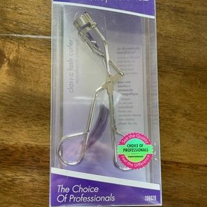 NIB Tweezerman Professional Classic Lash Curler